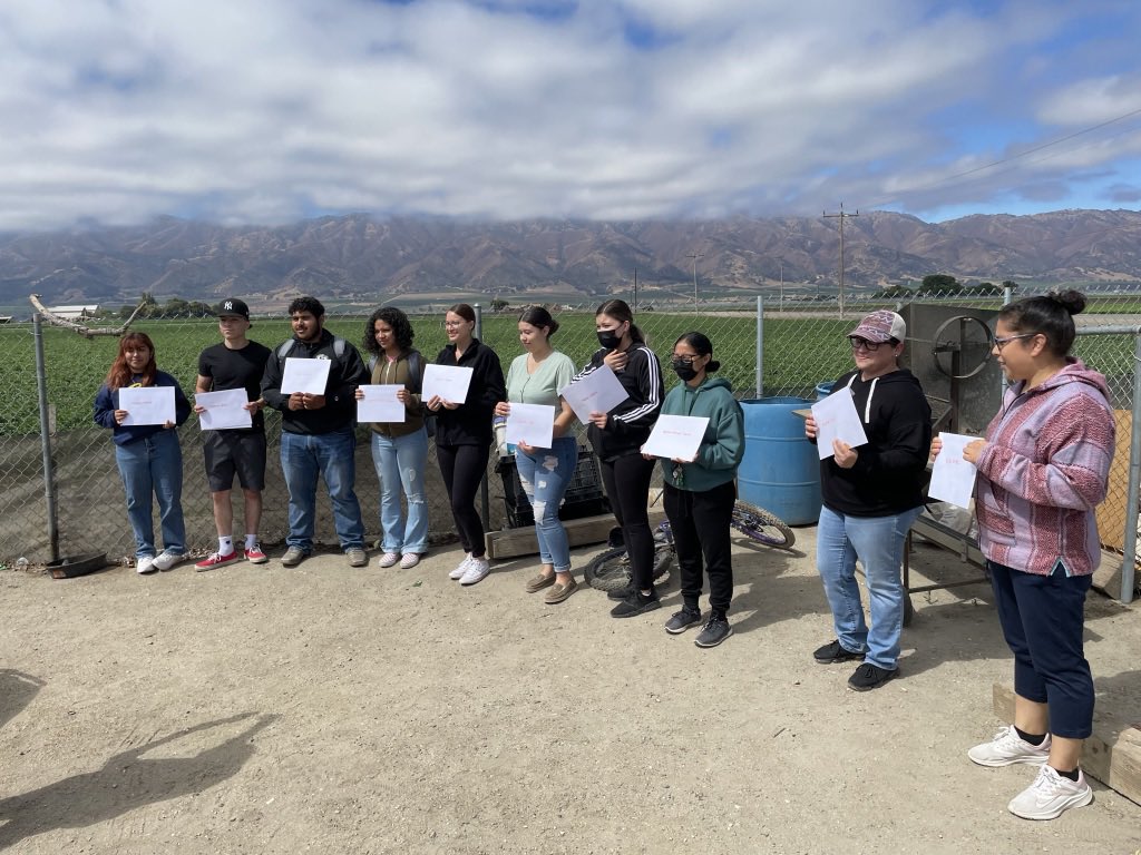 Help us send our students to school with the tools for success by donating school supplies!  When you purchase school supplies via the link in our bio, they ship directly to us, which we will then distribute on one of our favorite days: School Supply and Scholarship Day!