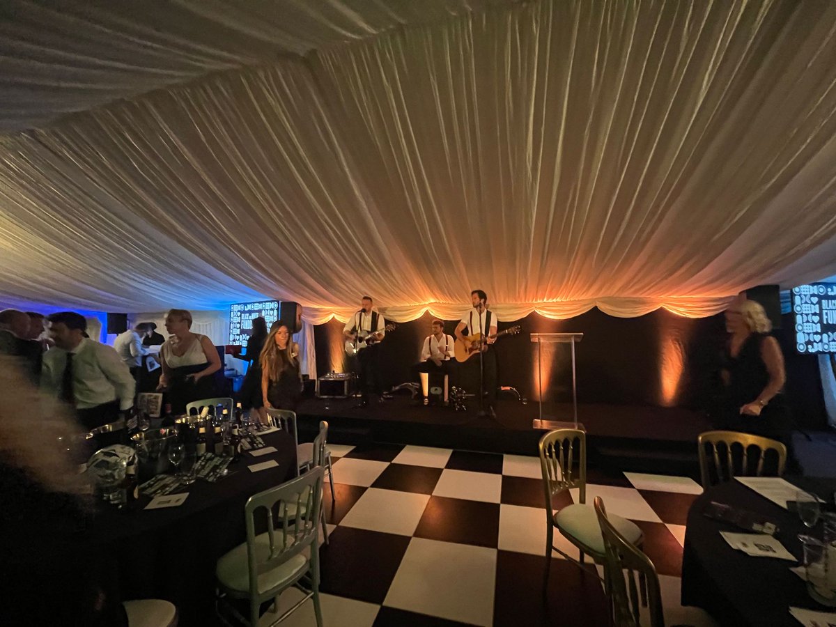 JennieHollandpr's tweet photo. Last week we attended  the @DCCTOfficial black and white fundraising ball, hosted at the home of @Clowes_UK with @MillwardIEC 

We were able to hear directly from those who have benefitted from the work of the #Derby County Community Trust. 

Thank you,  #Millward for taking us! https://t.co/XG6oBT4RjL