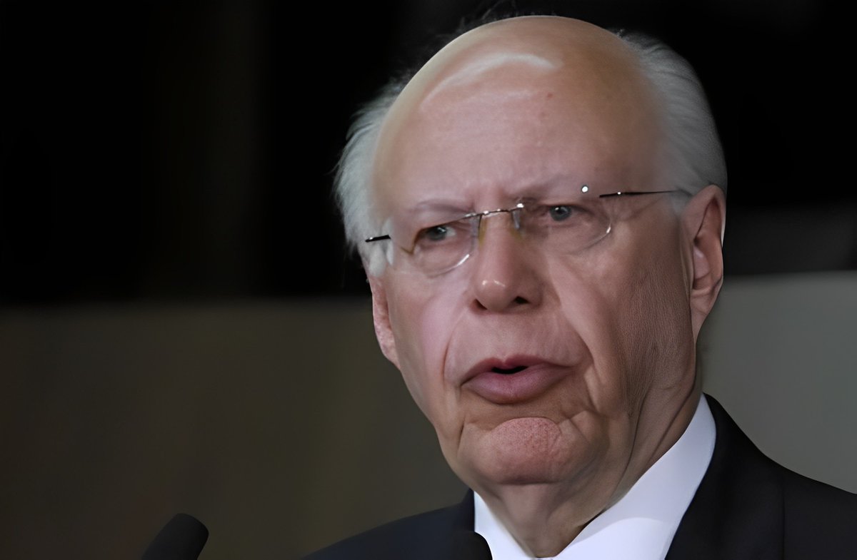 lajornadaonline's tweet image. #Dinero, columna de @galvanochoa

La inclusión del ex rector #priísta José Narro Robles no debería ser motivo para formarse una primera impresión desfavorable sobre la nueva agrupación #Mexicolectivo.

bit.ly/3rpeos5