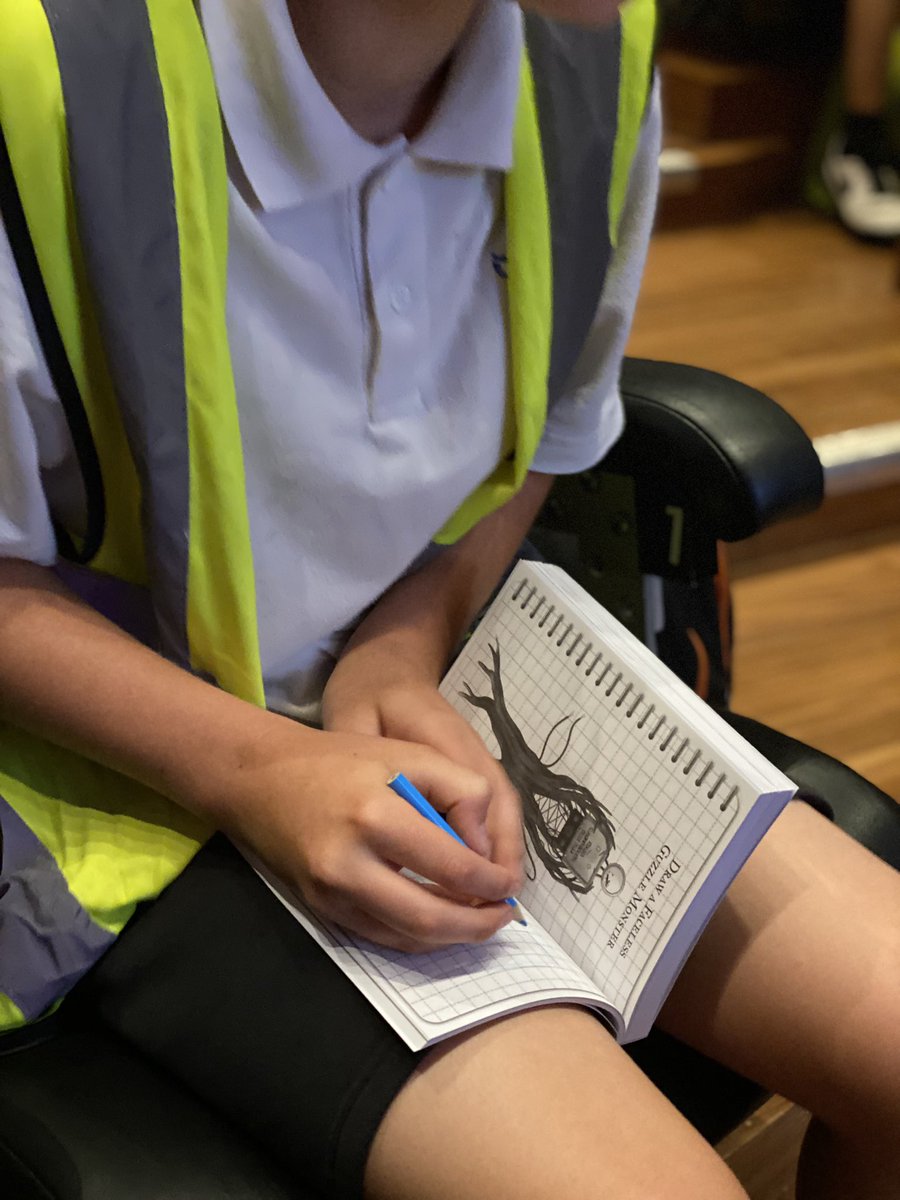 Bryony Thomas tweet media