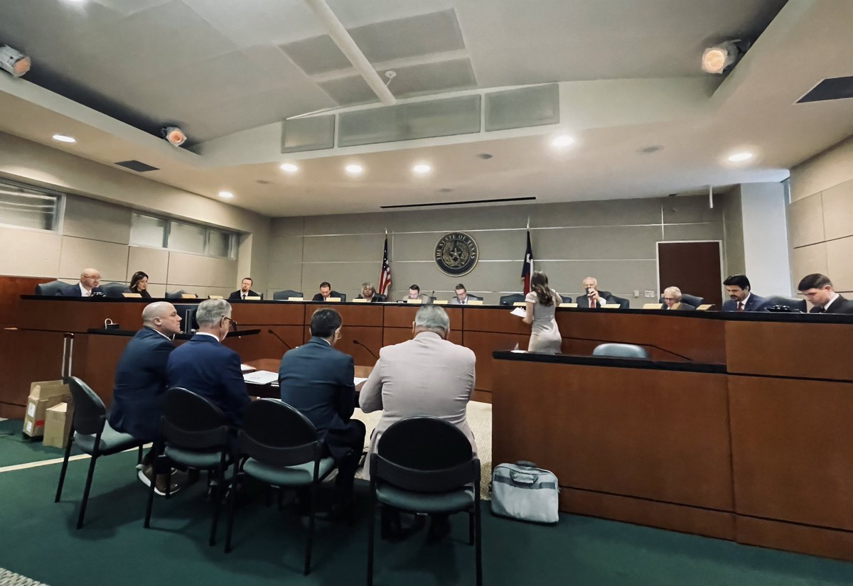 Day 2 of the #txlege Select Committee on Educational Opportunity &amp; Enrichment, fighting for Texas public schools, students, and teachers. We need to invest in Texas’ future by fully funding our #txed schools and saying no to #vOUCHers.