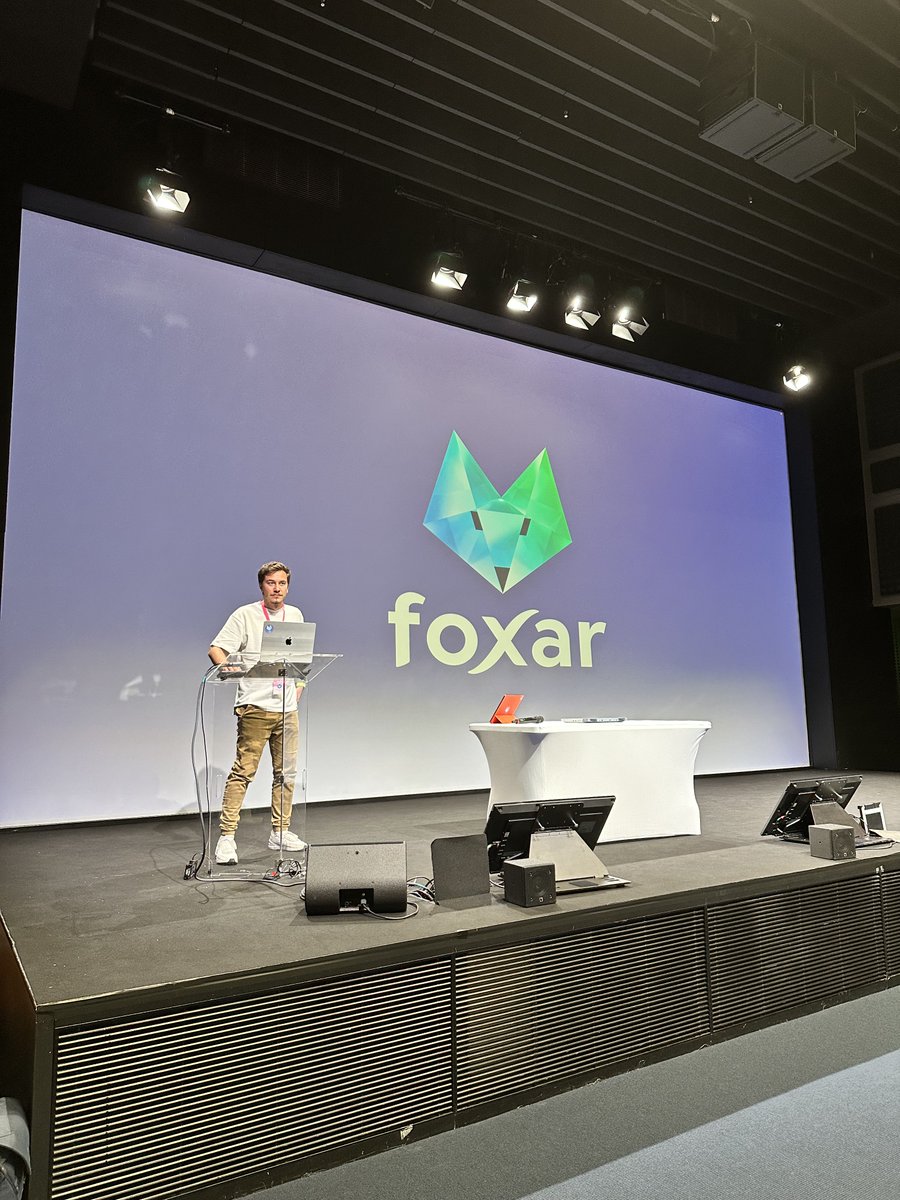 FoxarFR's tweet photo. [Foxar au KED] 🦊🦄

Pour la première fois nous étions présents ce lundi au #KED23 à @joinstationf !

Merci beaucoup à tous les enseignants venus échanger avec nous ! ☺️

Et merci encore à toute l'équipe de @KlassroomFR pour ce bel événement ! 😊 https://t.co/Geny1H8oxG