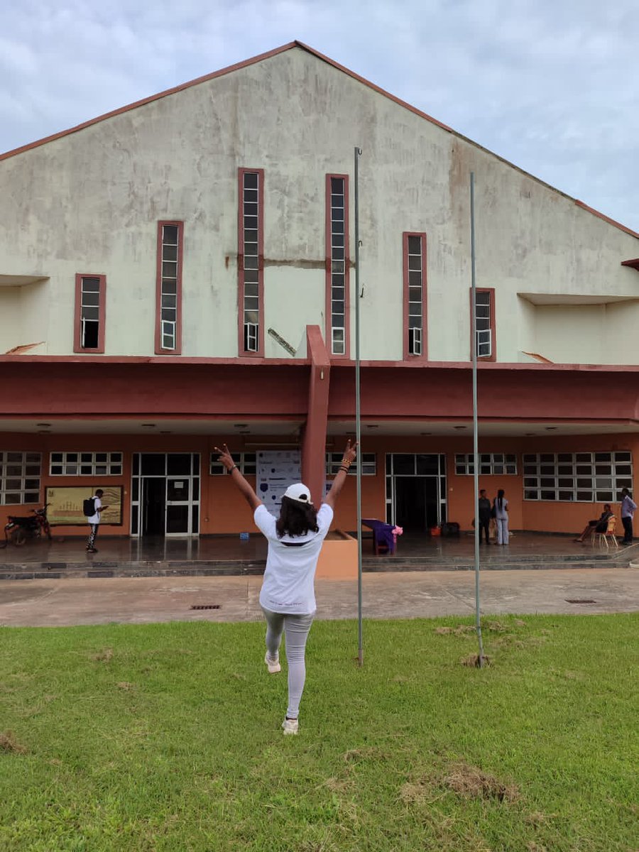 Flora_The_AI_Girl tweet media