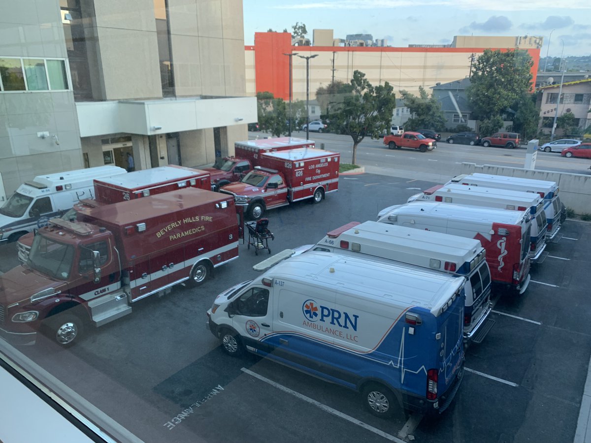 PRNambulance's tweet photo. It's another busy day for our friends at Kaiser West Los Angeles. It's great to see all of the different EMS Agencies working together to get these patients transported 👏 #Ambulance https://t.co/jZqvRl2IDj