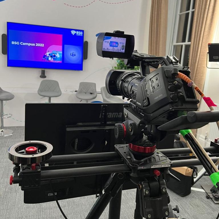 A professionally built set can really help take your corporate livestreams to the next level. We can create a bespoke pop-up livestreaming studio just about anywhere from your company boardroom, a hotel or dedicated events space.

#livestreaming #corporatecomms