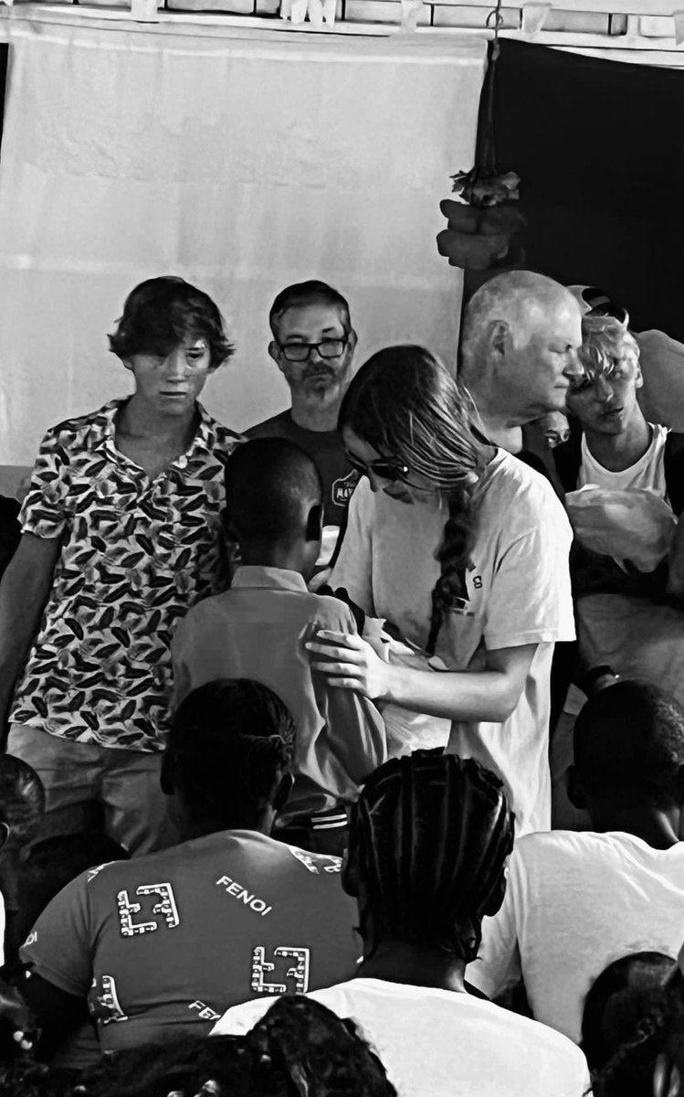 PaytonWood2027's tweet image. What a great experience serving the Dominican and Haitian communities in the DR. #GoandTell