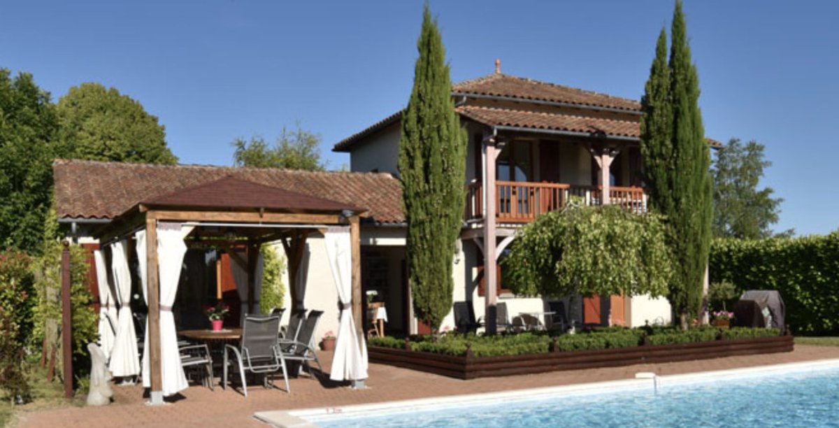 We have dates available at this beautiful home in the Dordogne, both in September and 2024.

Enquire quoting ID # 2470

#Dordogne #France #Exchange #Holiday #Homes