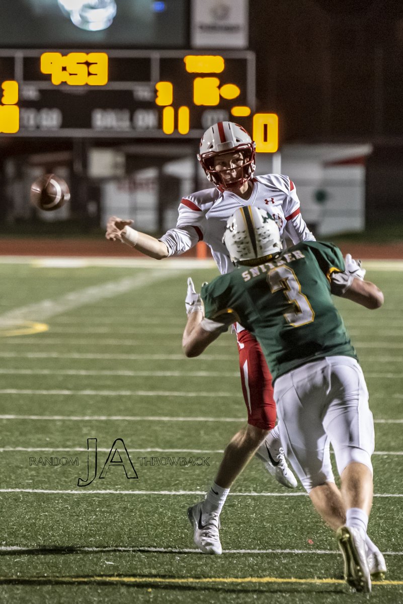 JACreativePhoto's tweet photo. #RandomThrowback 2018 was Cael Loecher's (@cael_loecher) junior year at Cedar Falls High School. That year he threw for 2008 yards with 28 TDs and just 3 INTs. He's currently a punter for @UNIFootball. #iahsfb #Ihsaa
What shot do you like better: black/white or color? https://t.co/p1inA0nApA