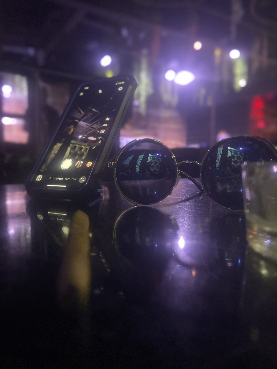 _Phocus's tweet image. New vlog out now 

youtu.be/x_RhpHGcFHo

#phocussmf #authenticempire #indiefest #richdunk #problems #vidoeshoot #musicvideo #bts #comingsoon #vlog #youtube
