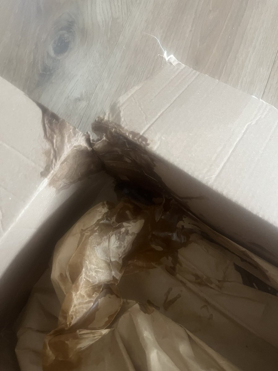 Kara292's tweet photo. @lookfantastic has the worst service I’ve ever experienced. Order arrived with a bottle of shampoo burst and all over my remaining products but apparently this isn’t an issue and the ‘box is just wet’ 🙃🤡 https://t.co/7VGg5OYLD3