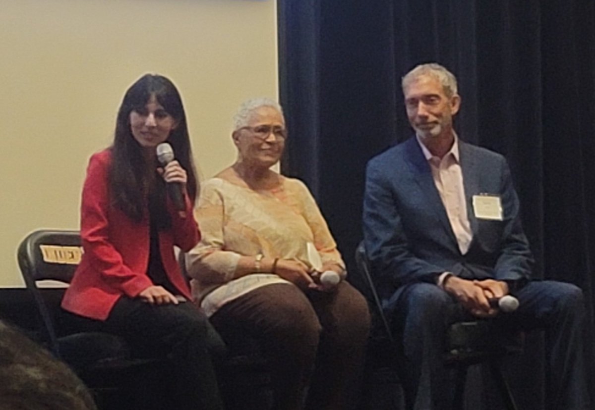 Heavy hitters: <a href="/CalCommColleges/">California Community Colleges</a> Chancellor <a href="/sonyachristian/">Sonya Christian</a> with <a href="/LosRiosColleges/">Los Rios Colleges</a> BOG Member Pam Haynes and Chancellor Brian King talking #Vision2030 and #dualenrollment!