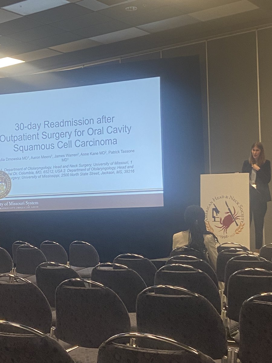 @MizzouENT resident Dr. Julia Dmowska presents our dual-institution data on unplanned readmission after outpatient oral cavity cancer resection: more common than you might think! @AHNSinfo