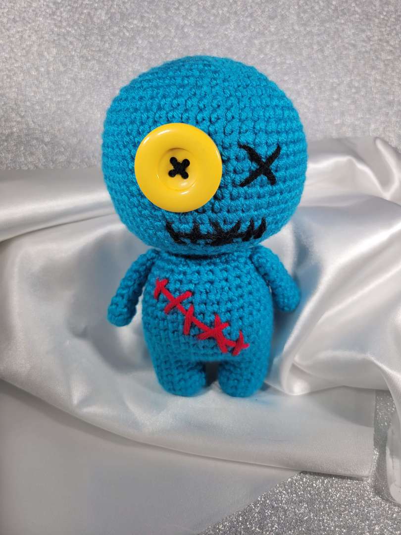 eldritch_stitch's tweet photo. 🧶🧶 Excited to share the latest additions to my #etsy shop: #handmade #crochet Voodoo Dolls  #voodoodoll #amigurumi #stuffedanimal #plushies #toys

🔗https://t.co/Qys1Sy2sZo https://t.co/Gwwtjb1G6b