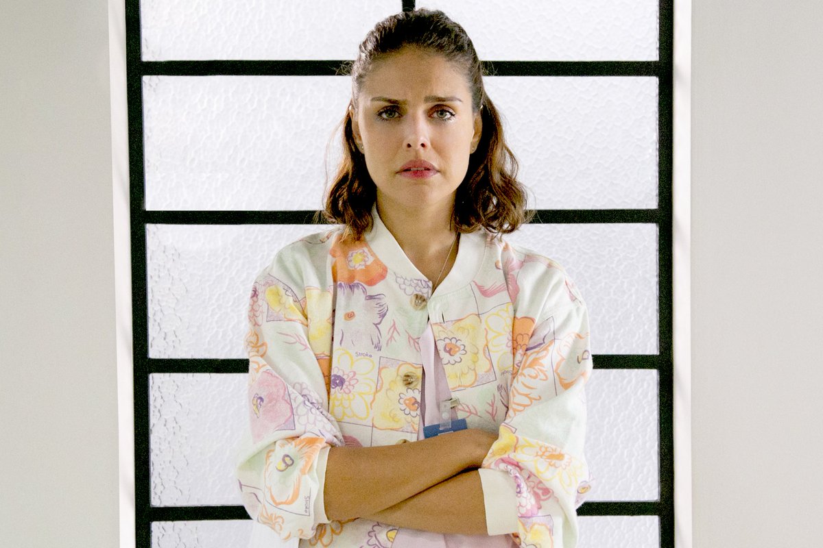 filmes_e_filmes's tweet photo. Dirigido por Eliana Fonseca, o filme - que retrata de maneira divertida e emocionante a intensa montanha-russa emocional de uma mulher durante a TPM - também traz nomes como Maria Bopp, Marisa Bezerra e Teca Pereira no elenco.🎥🇧🇷
#tpm #tpmmeuamor #palomabernardi #mariabopp https://t.co/lz2D3mEOGs