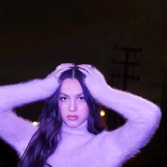 💬| “It's confirmation that she's not
merely a one-hit wonder or a passing trend, but a full-fledged artist who's here to stay.”

- <a href="/billboard/">billboard</a> on Olivia's "vampire" going No. #1 on the #BBHot100 chart.