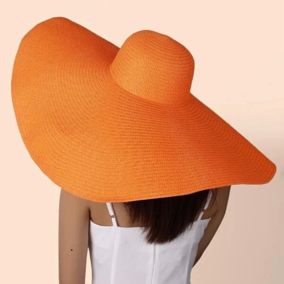 So good I had to share! Check out all the items I'm loving on <a href="/Poshmarkapp/">Poshmark</a> from <a href="/ClassyGals/">Classy Gals</a> #poshmark #fashion #style #shopmycloset #barefootdreams #shein: posh.mk/xyXYnq6unBb