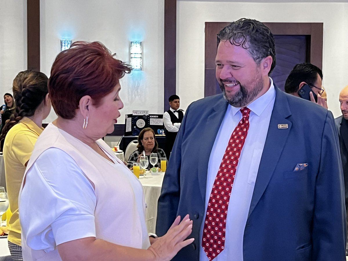 AMEXME_Leon's tweet photo. Agradecemos la invitación a la séptima edición de #entix de CANIETI Guanajuato y Clúster de Tecnologías de la Información de Guanajuato. https://t.co/12EDZuLwnL