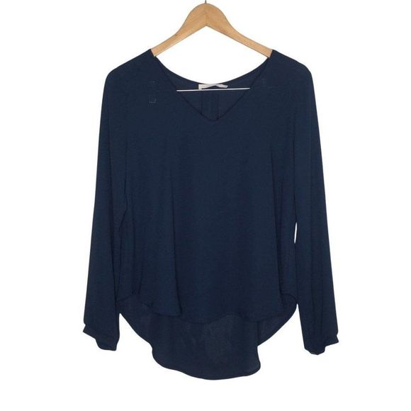 So good I had to share! Check out all the items I'm loving on <a href="/Poshmarkapp/">Poshmark</a> from <a href="/pastorlynn2/">Lynn Leach</a> #poshmark #fashion #style #shopmycloset #izod #fadedglory #lush: posh.mk/8ueNYhYunBb