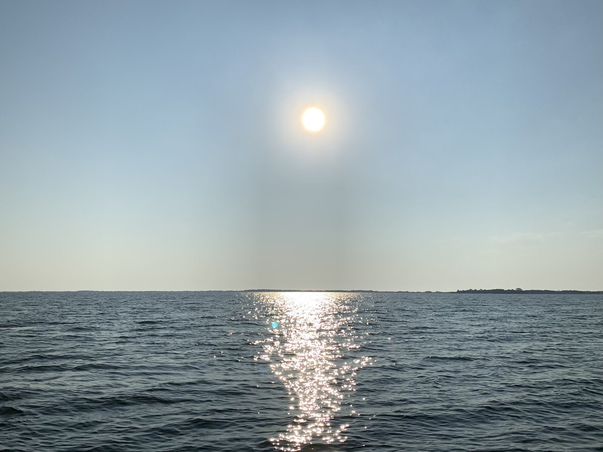 MayaJRodriguez's tweet image. On a boat. Chincoteague Bay, Maryland. #OnAssignment