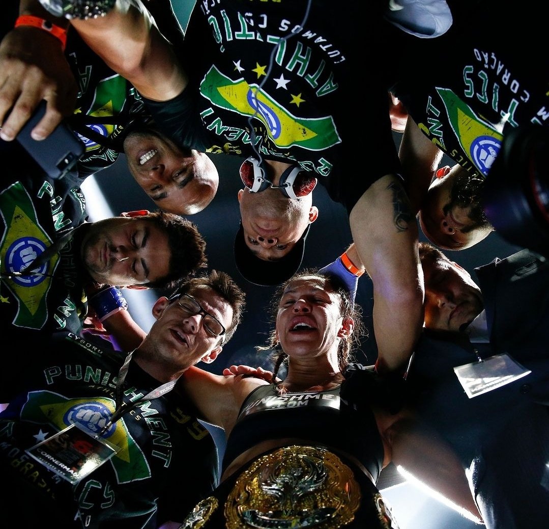 InvictaFights's tweet image. This month in #InvictaFC history: @blanchfield_mma made their debut (7/21/2018 #InvictaFC30), @AlexaGrasso had their last fight with us (7/29/2016 #InvictaFC18), @criscyborg was crowned the first featherweight champion (7/13/2013 #InvictaFC6) &amp;amp; we had our 2nd event! (7/28/2012)