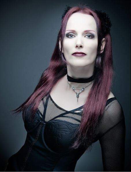 MOJCA ZUGNA (Clan Of Xymox)...
Happy Birthday 🎂