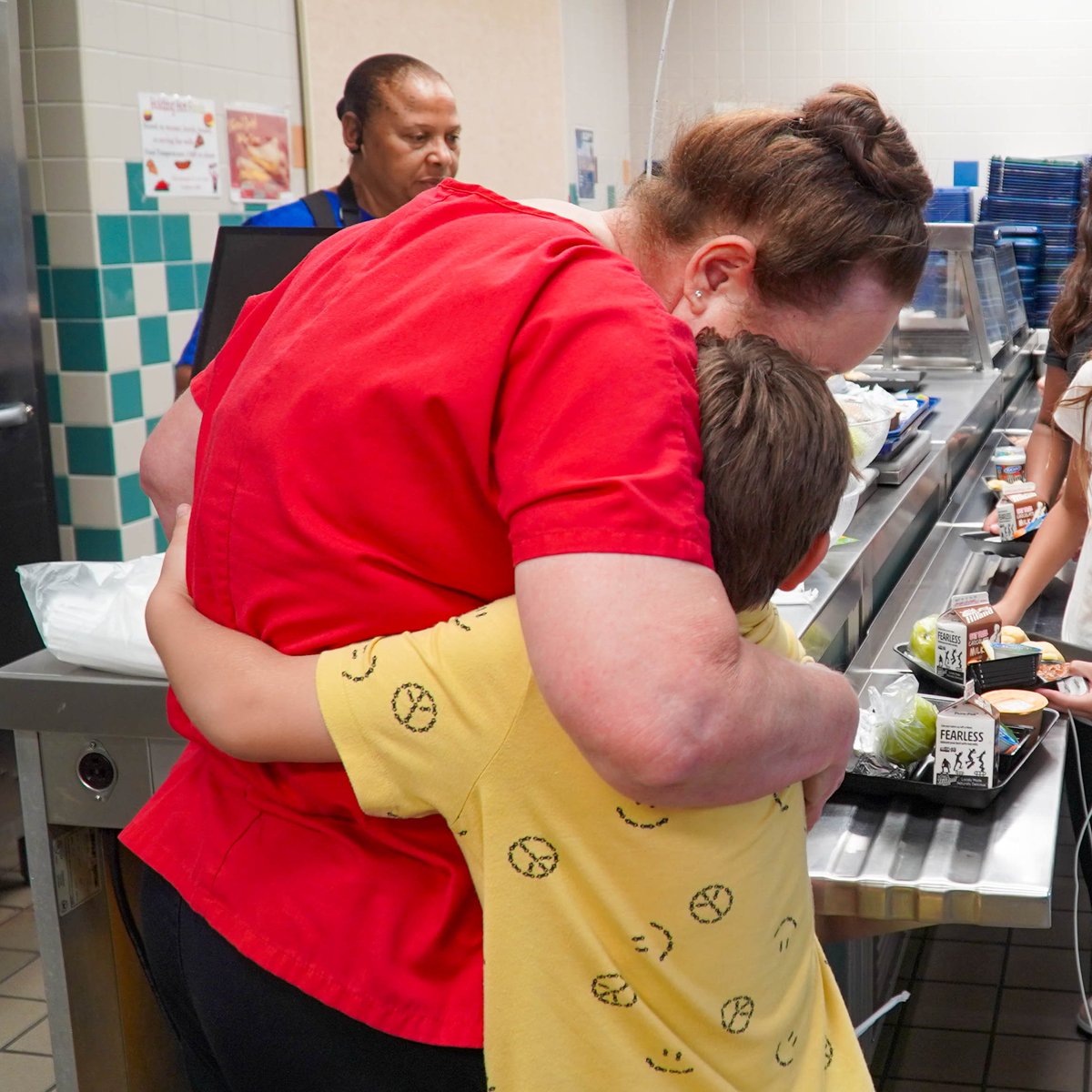 BryanISD's tweet photo. We are #BryanProud to offer free breakfast &amp; lunch to children this summer! #NealElementary &amp; #NavarroElementary will be open through July 21 as part of the federally-funded program. There is no residency or reservation requirement to benefit.

More 👉 https://t.co/WyPR8rbFbh! https://t.co/n36gfFTvwD