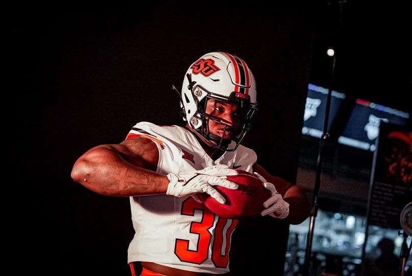 osu-cowboy-football-on-twitter-pokes-take-over-jerry-s-world-https