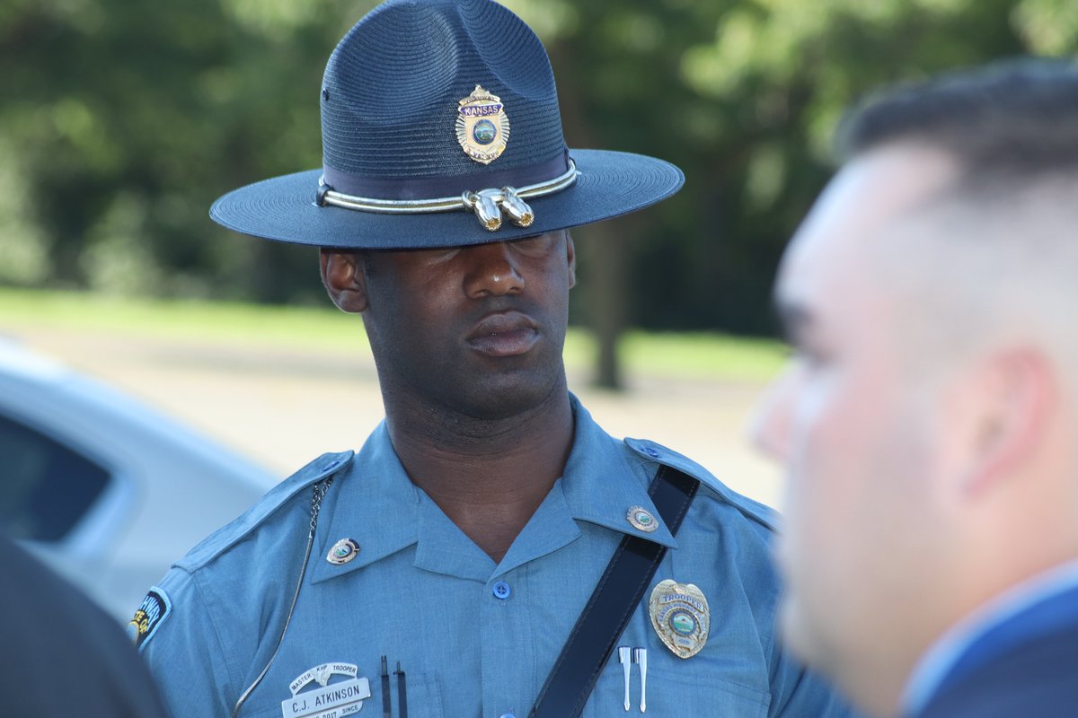 KS Highway Patrol tweet media