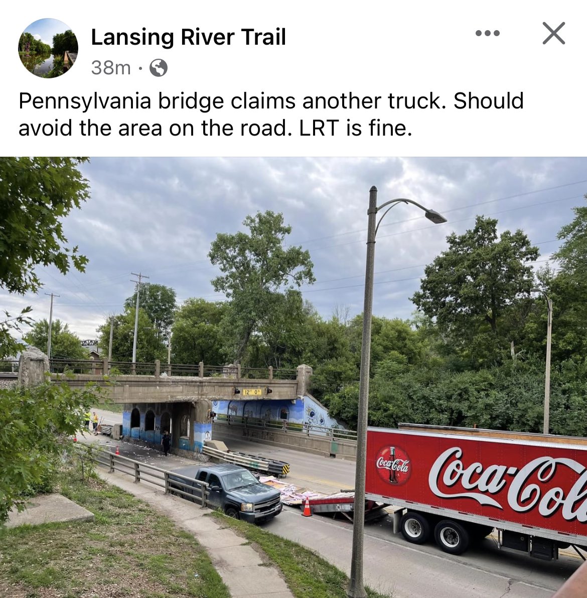 Lansing Facts 🫒 tweet media