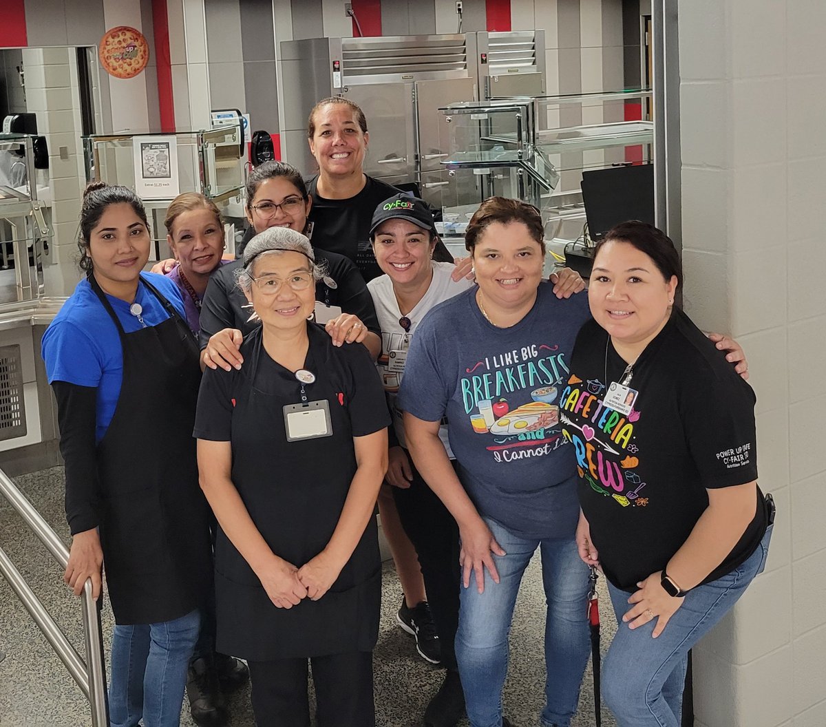 Special shout out to my favorite ladies!!!  Thanks for feeding our kids each day and doing it with a smile!! ❤️🐺🖤 #LOBOLOVE #LOBONATION #THEBEST @LCHS_Cafe @langhamcreekhs @lchsabc @CFISDAthletics @PowerUpCafe
