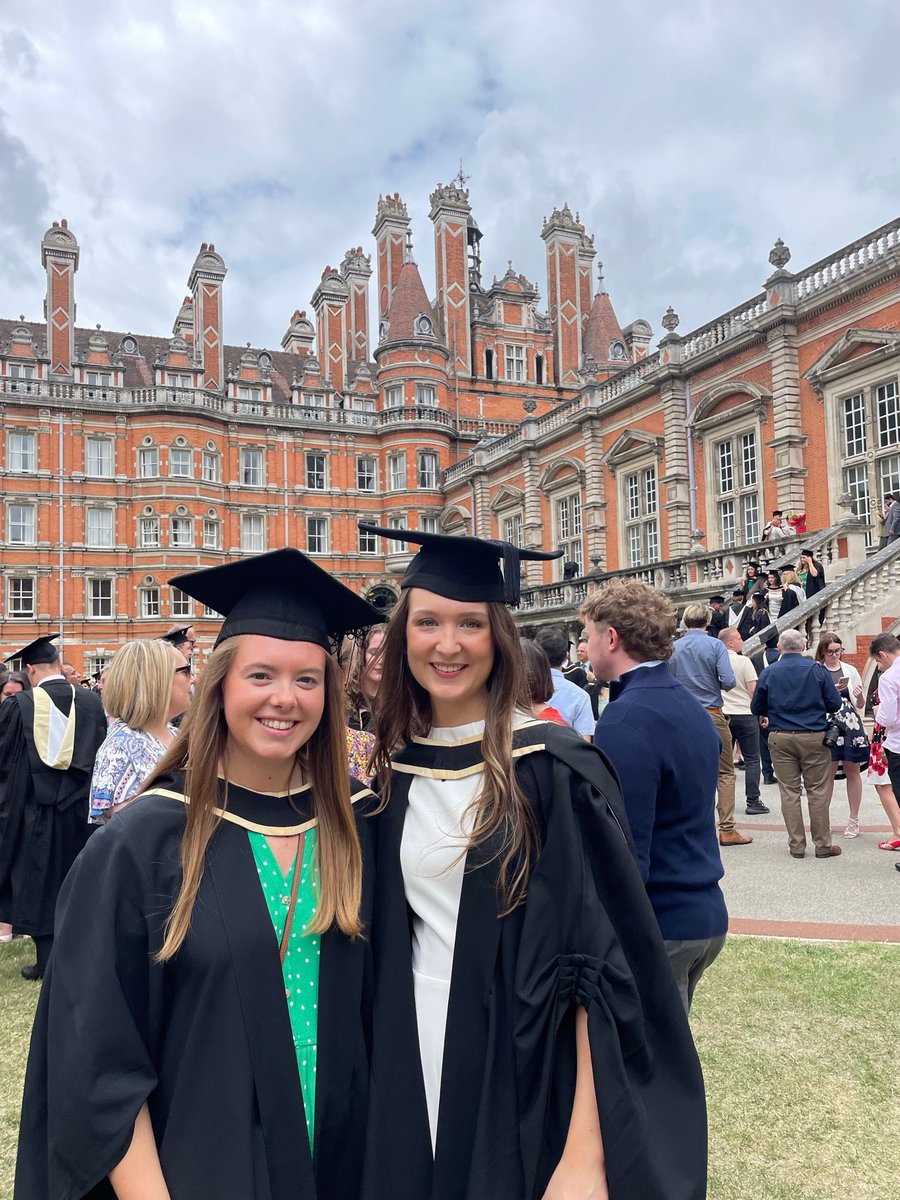 Amy Walsh tweet media