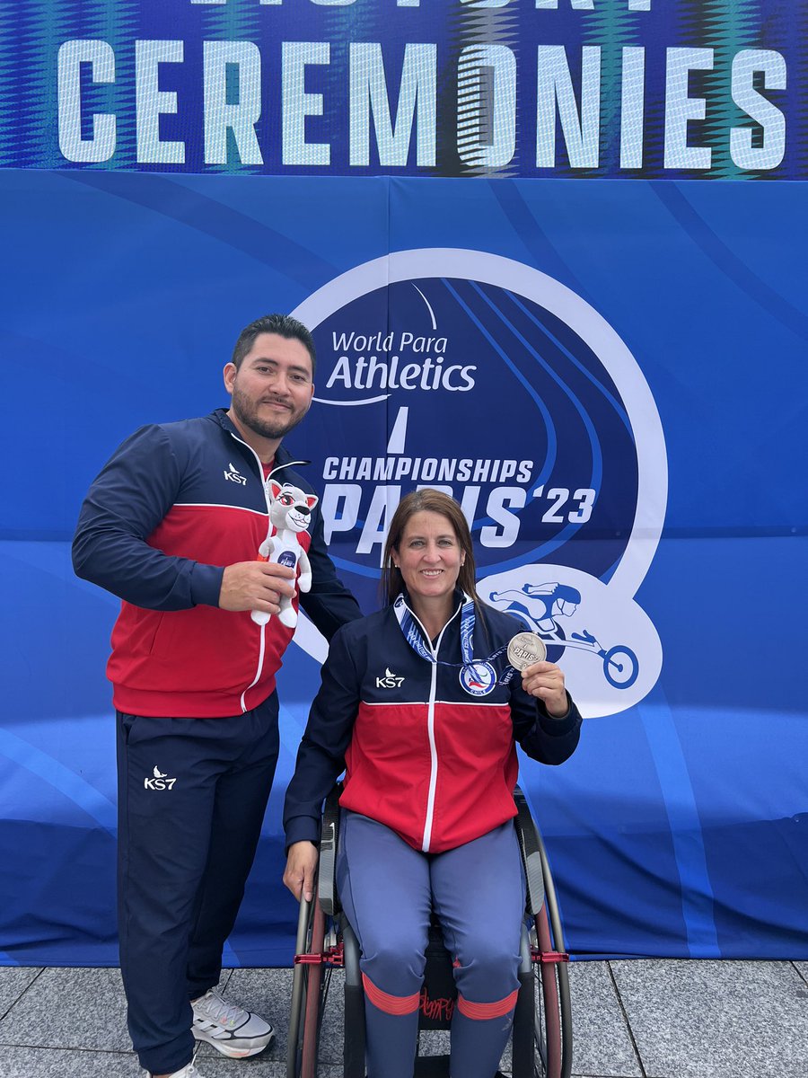 Fran_Mardones's tweet photo. Medalla de plata mundial!!!! Vamos Chile CTM!!!! 💪🏻💪🏻🇨🇱🇨🇱🇨🇱🇨🇱🇨🇱
#WorldParaAthletics Paris 2023!! https://t.co/XNLiXl3aDm