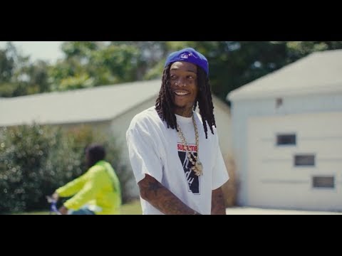 ALLYAYO's tweet photo. Wiz Khalifa - Peace and Love https://t.co/BhFmba8kHd https://t.co/Txkbli1tOT
