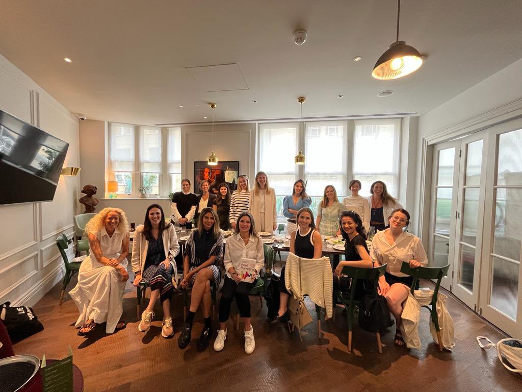 Lovely lunch with lovely people 

Thank you <a href="/amandacassatt/">amanda.eth</a> for sharing your knowledge! 

<a href="/LWLW3network/">London Women Leading Web3</a> <a href="/weareAllBright/">AllBright</a>