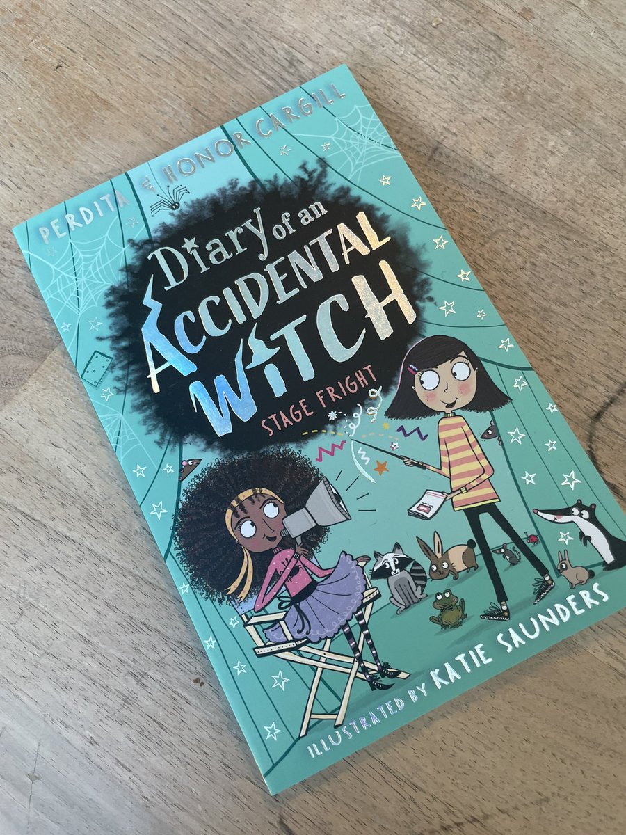 perditact's tweet photo. 👀Who wants to get their hands on one of our author copies? #StageFright is out on 3 August! For chance to win early copy, RT and follow me &amp; @HonorCargillM - UK only, random draw Friday 15/7 9pm. Good luck! #giveaway #readingforpleasure #DiaryOfAnAccidentalWitch https://t.co/oPNe2tRjTb