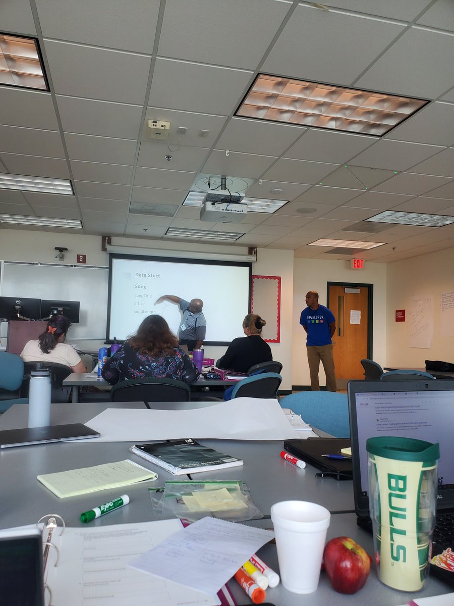MathPrincessC's tweet image. At the @USF APSI. Teachers presenting their lessons from their curriculum. We&apos;re learning teaching strategies from each other.