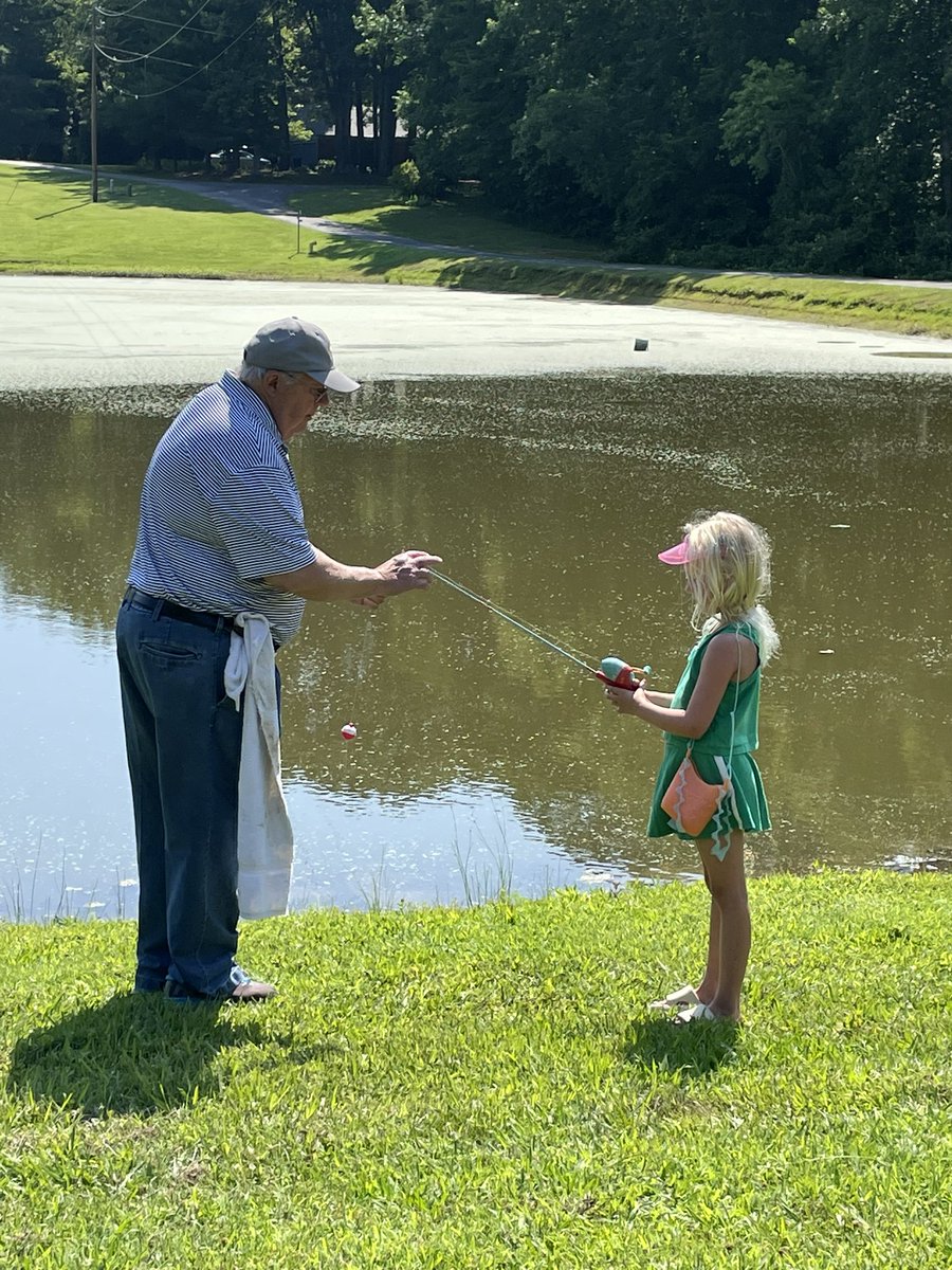ToddLewisGC's tweet photo. My Dad + My Daughter = Full Heart https://t.co/8xEdQpOSkM