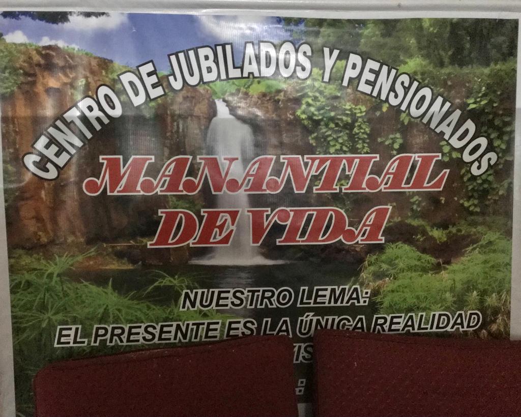 MartinS35822624's tweet photo. Hoy en el Centro #ManantialDeVida del barrio La Paloma
Acompañamos a los abuelos al taller #DeMemoria que se realizó en el lugar...
Muchas gracias @Salud_Tigre
Y a nuestro intendente @ZamoraJulio.
#TigreEsMiVida
#MeQuedoAquí https://t.co/tqtVZTlwXC