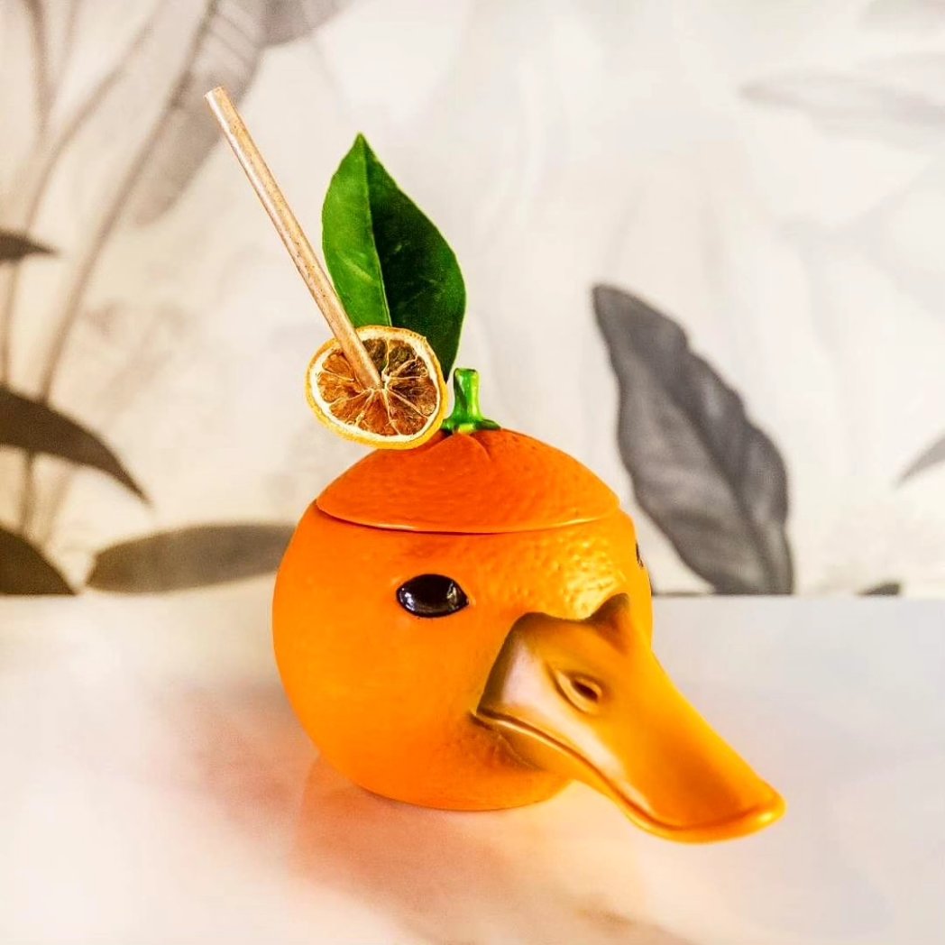 Distrito Cocktails Bar de Córdoba, es una de las 68 mejores coctelerías de España y Portugal, según Top Cocktail Bar. 

Santi Madueño nos ha dado su receta del Cocktail "PATO DE LOS NARANJOS".  Si...#PATO.

Sigue leyendo⬇️
saboresdecordoba.com/actualidad/a-b…

#SaboresdeCórdoba ¡Siéntelos!