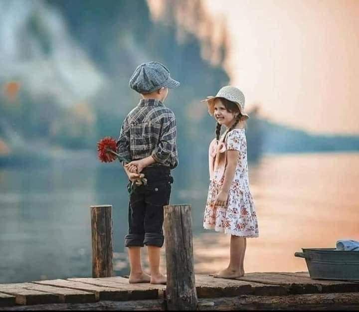 Mo_Anoudi's tweet photo. أحب الكفو لو كان ما بيننا معروف
أحس أن روحي في صداقته محتميه 😊
#قروب_المسافر_فهد
#عطر_التغريدات
#الكلم_الطيب
#قروب_فزاع_للدعم
#عذب_الكلام_للدعم
#دروب_المحبه_للدعم
#نجوم_الماجد_للدعم https://t.co/bKMcKvrrzV