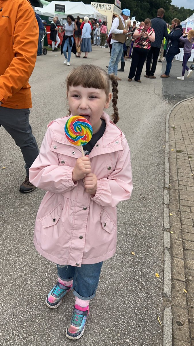 keelyscotthall's tweet photo. @greatyorkshow what a fab day we have had!! See u next year 🥰 matilda has loved it ❤️ https://t.co/tTU1OY0bb4