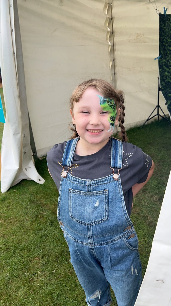 keelyscotthall's tweet photo. @greatyorkshow what a fab day we have had!! See u next year 🥰 matilda has loved it ❤️ https://t.co/tTU1OY0bb4