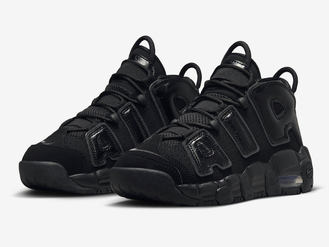 SBDetroit's tweet photo. Kids Nike Air More Uptempo Goes All-Black 🖤🖤   https://t.co/YGqyWEo5dA https://t.co/1dAf2Obl4k