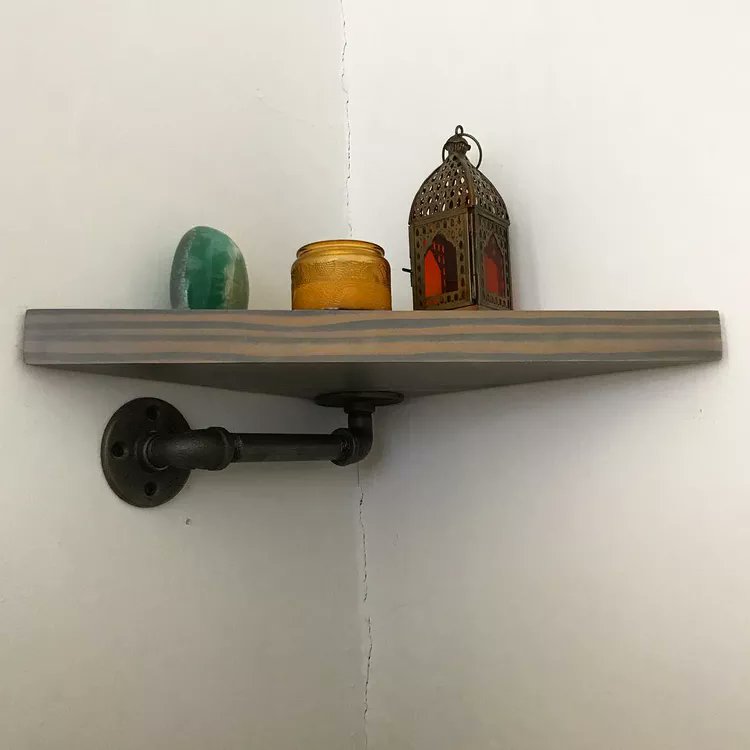 Look through this article for inspiration on how to add a shelf to a corner in your home. #interiordesign #homestyle  cpix.me/a/173464861