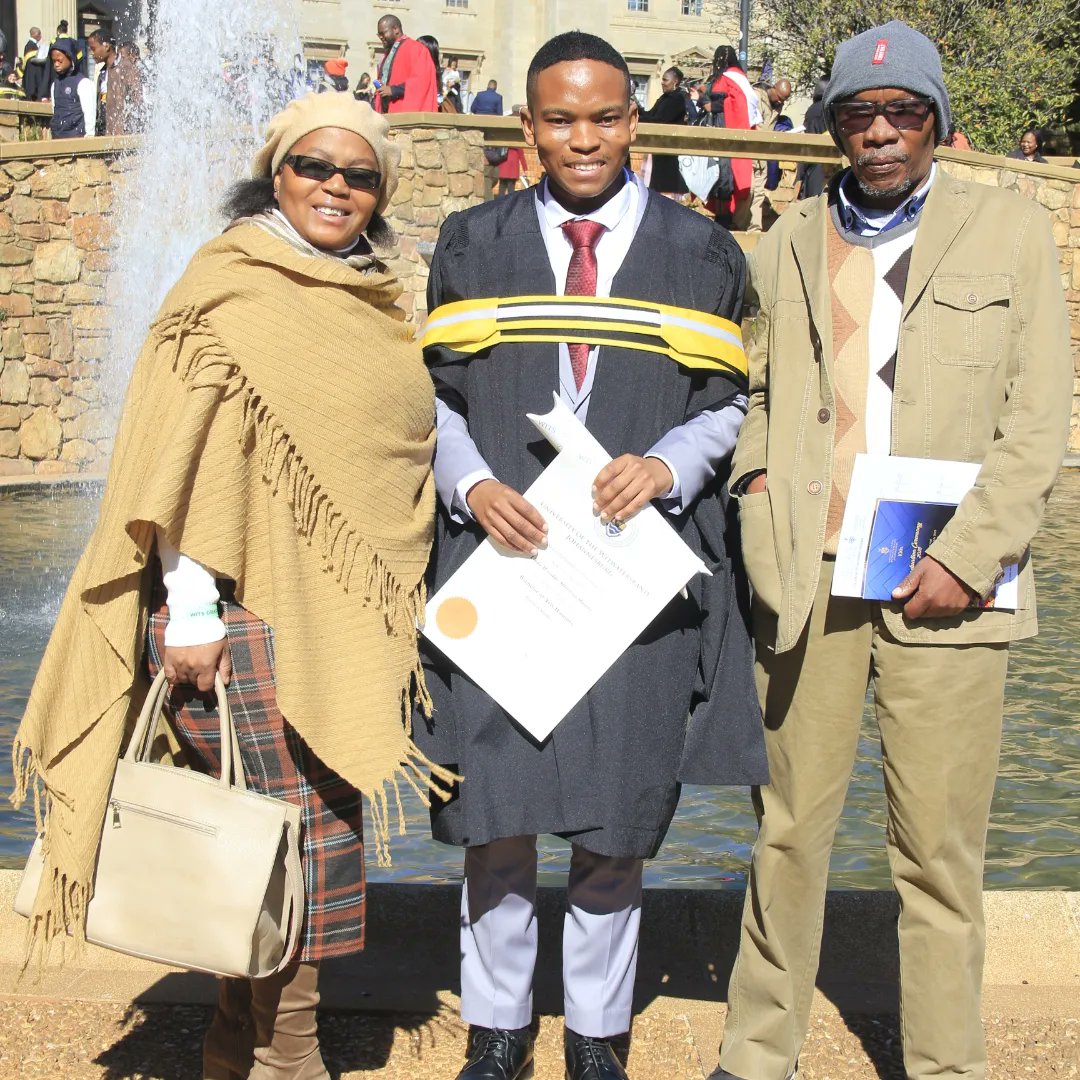 Easy work leads to a hard life. But hard work leads to an easy life.
#HonoursGraduate, @WitsUniversity #witsforgood