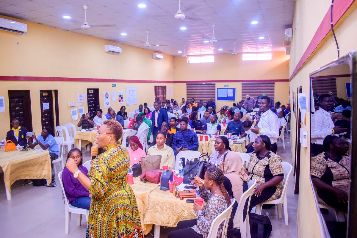 DynamicYouth7's tweet photo. @DynamicYouth7 was part of the just concluded 2 Day Stakeholders Meeting on the Review of Lagos State Youth Policy. As part of the TWG members, we were able to identify major issues affecting young people in the state.

Thanks to @TheYAFafrica for the support. https://t.co/1Q6nrW1Kso