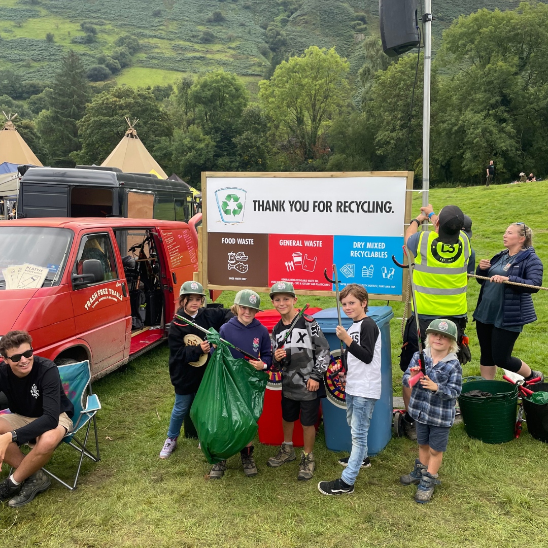 trashfreetrails's tweet photo. It's @redbulluk Hardline THIS WEEK! 🙌

Alongside the incredible racing, we will be based at our TFT stall on the finish field - come say hi 👋 We've got fun for everyone to take part in across the weekend from trail cleans to kids activities

#TrashFreeTrails
#TFTApproved https://t.co/y6Vk2Mxako