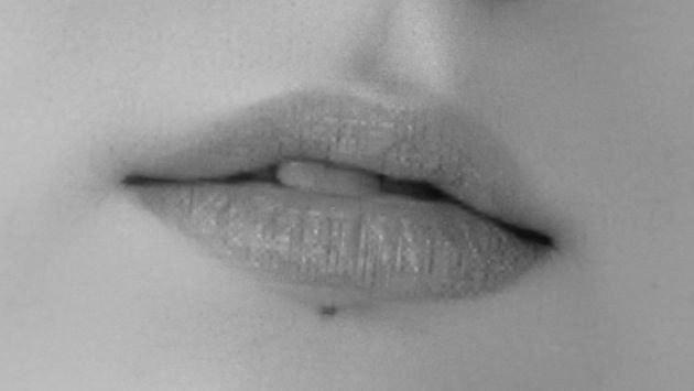 amFeelinBlue's tweet photo. “I like the mole under your lips, it inspires me” - V https://t.co/aKGK4l2rHv