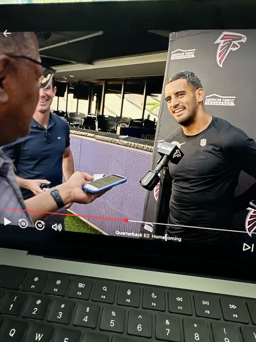 D. Orlando Ledbetter tweet media