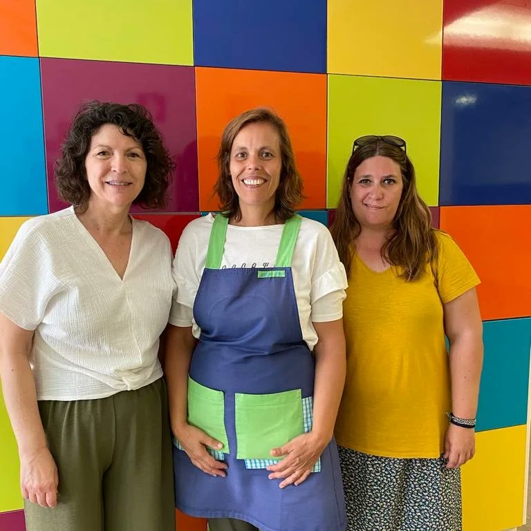 FpSedavi's tweet photo. La experiencia Erasmus Portugal 2023 está siendo todo un éxito.Los compañeros de Educación Infantil aprendiendo metodologías y recursos innovadores en escuelas infantiles.Las profes de ciclos formativos visionando centros en los que se imparten e incubadoras de empresas. https://t.co/mtmRdvrk5B